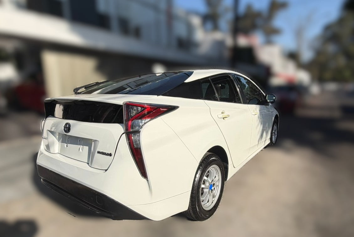 Toyota Prius Base Hybrid - 2017