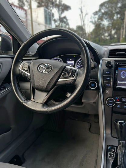 Toyota Camry XLE - 2015