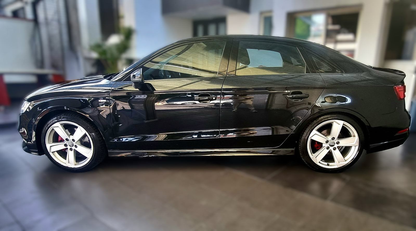 2018 – Audi A3 S Line Sedán TA