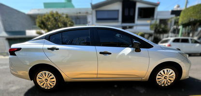 Nissan Versa Sense - 2024