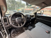 2011 – RAM 4000 Cab P Con Estacas Camión Ligero MA