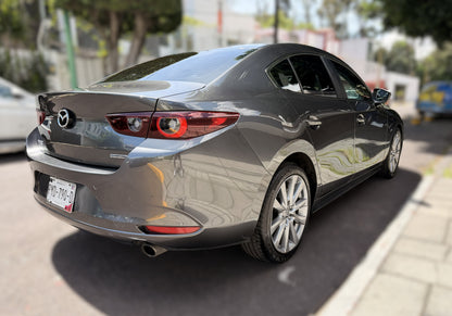 MAZDA 3 I SPORT AUTOMATICO – 2022