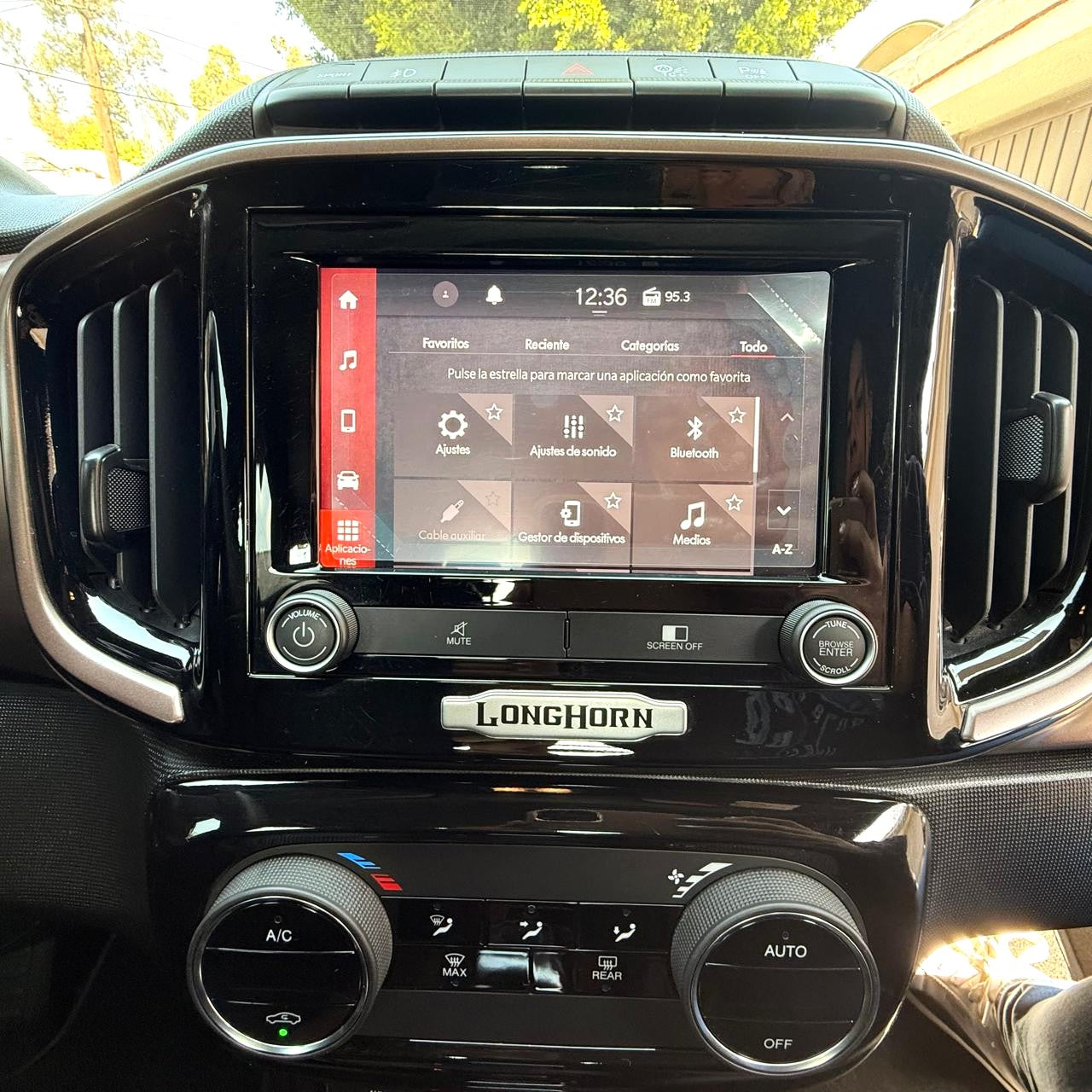 Dodge RAM 700 Longhorn - 2023