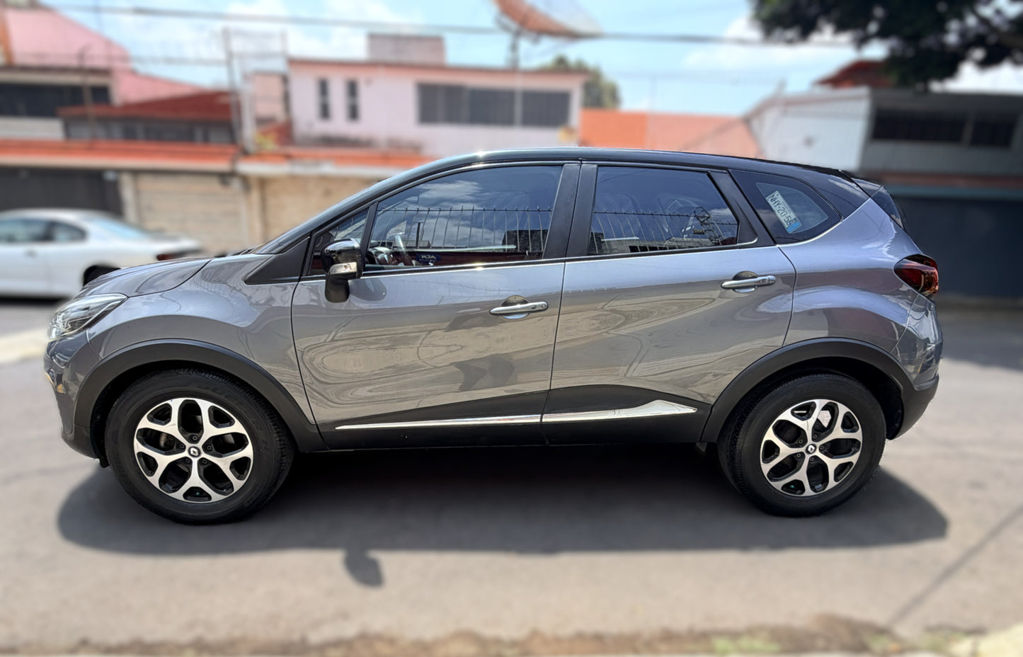 RENAULT CAPTUR ICONIC TA – 2018
