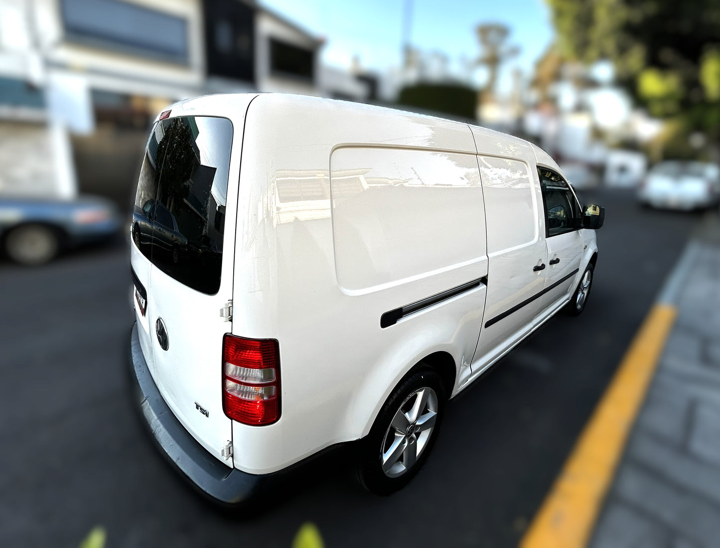 Volkswagen Caddy Cargo Maxi - 2015