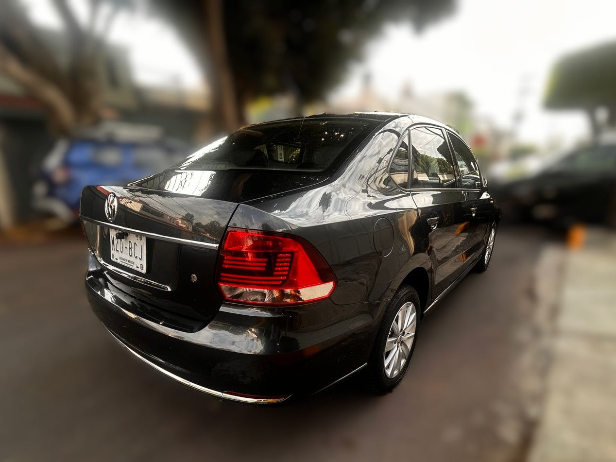 VW Vento Comfortline TM -2020