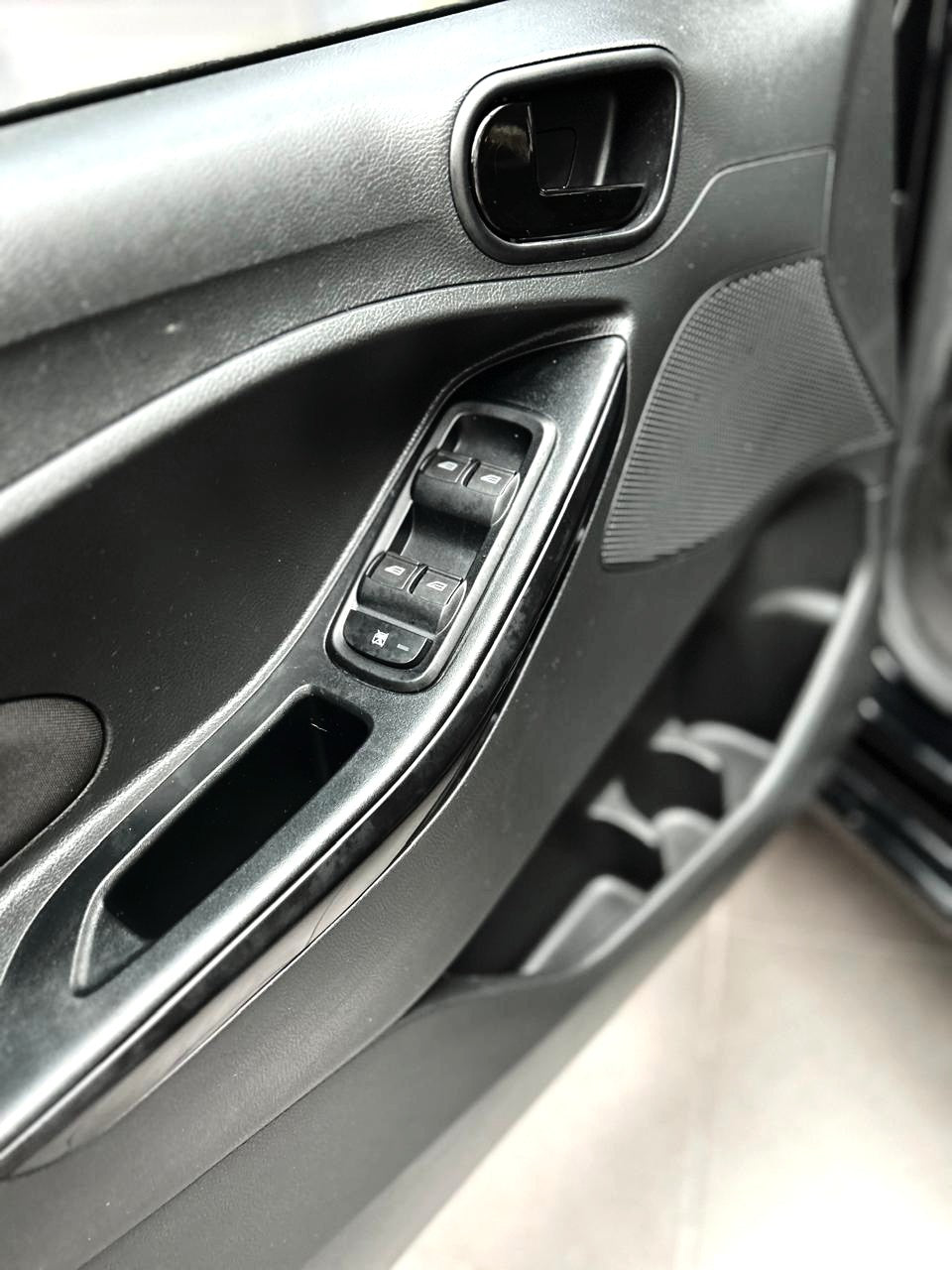 Ford Figo Titanium 2018