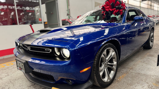 2020 - Dodge Challenger GT Dual Stripes Sedán TA