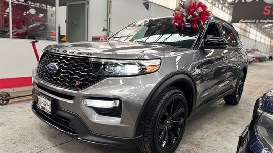 2021 FORD EXPLORER ST T/A