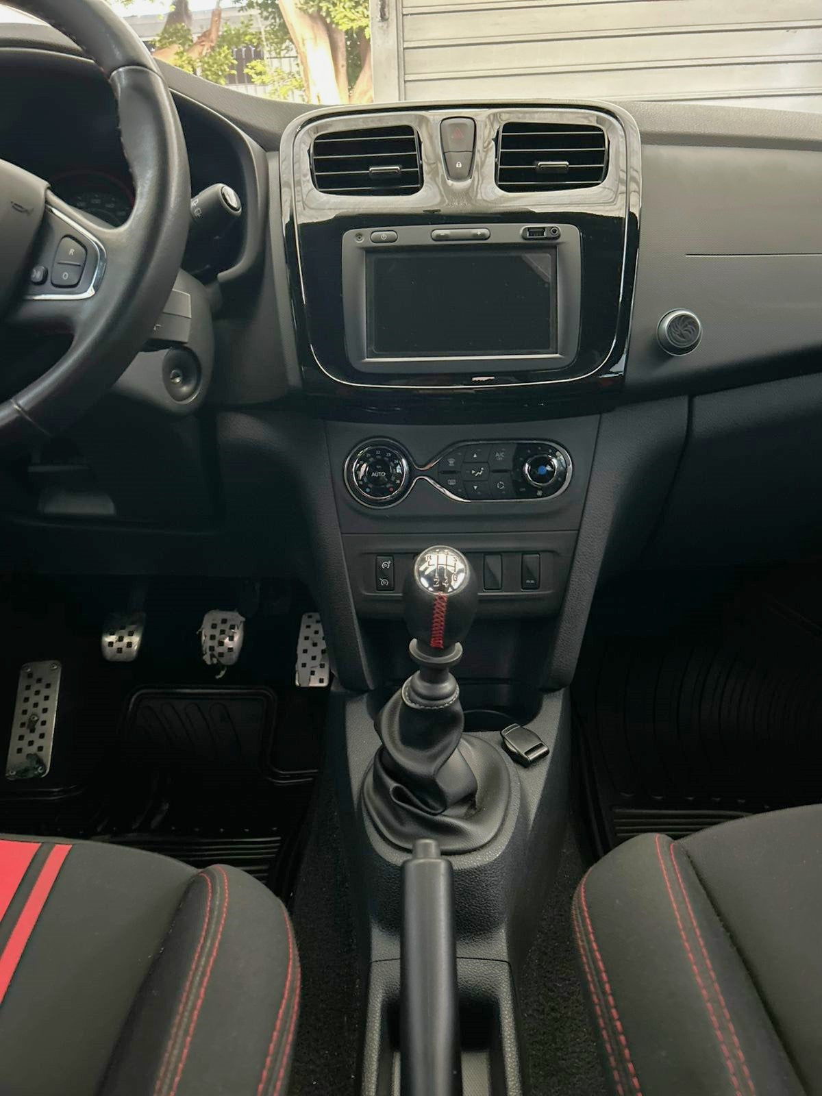 Renault Sandero R.S. -  2020