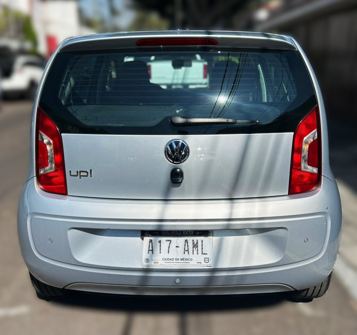 Volkswagen UP High - 2017