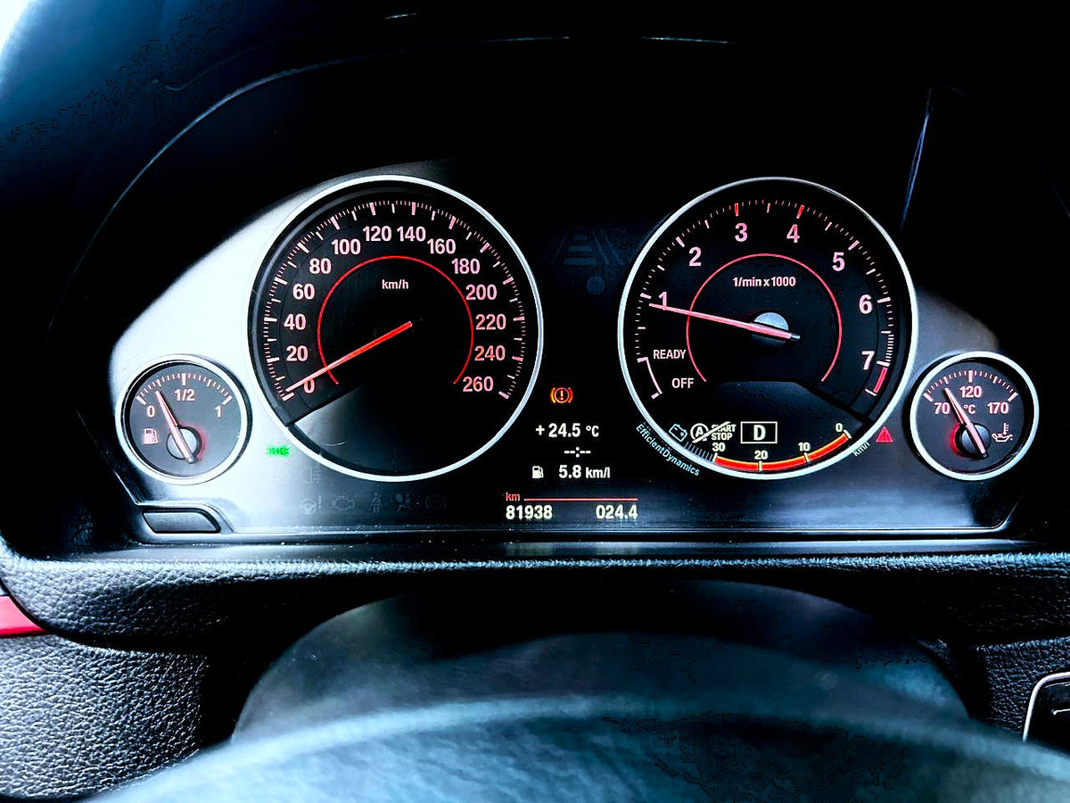 BMW 328iA Sport Line - 2013