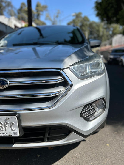 Ford Escape Titanium - 2018