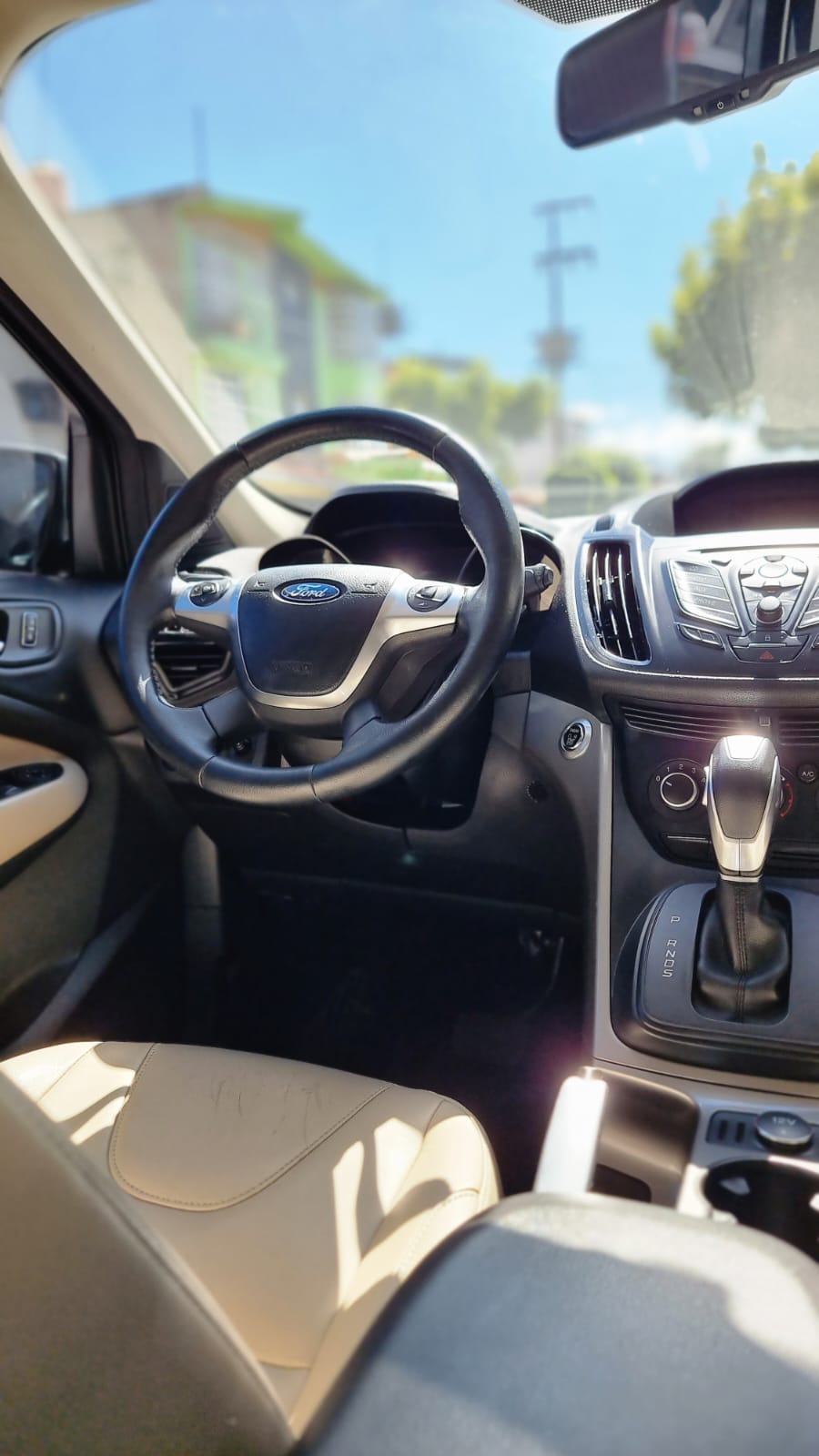 Ford Escape Se Plus - 2015