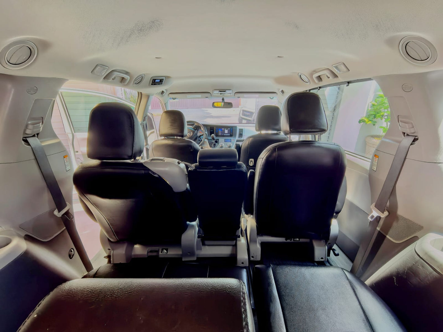 Toyota Sienna XLE Piel - 2017