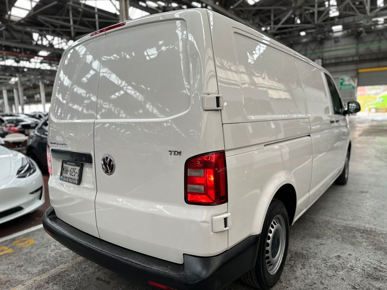 VW TRANSPORTER CARGO VAN - 2018
