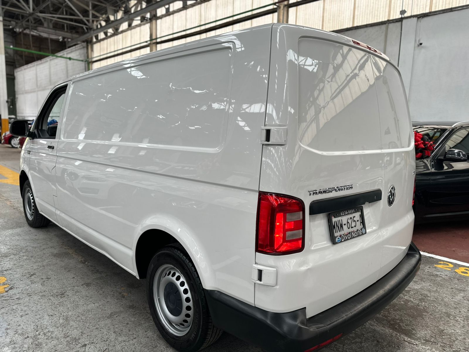 VW TRANSPORTER CARGO VAN - 2018