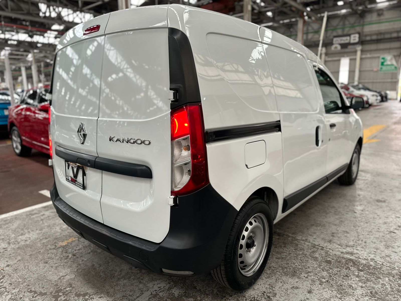 RENAULT KANGOO INTENS - 2024