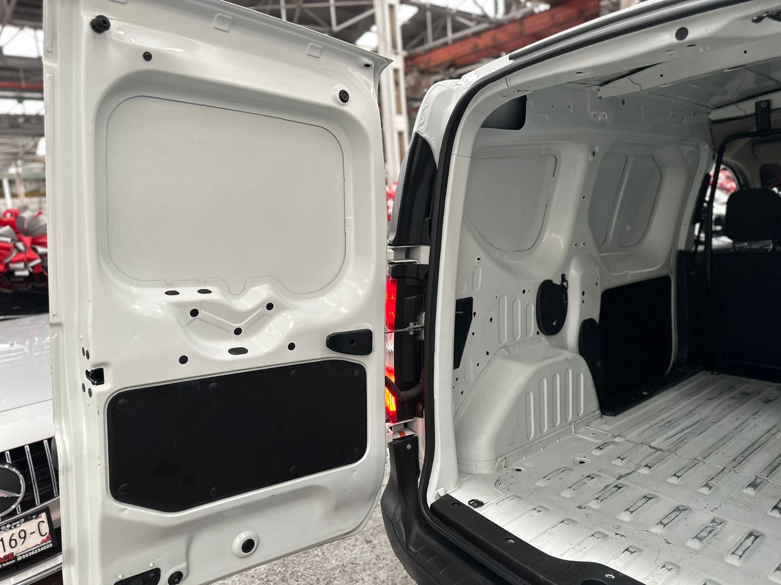 RENAULT KANGOO INTENS - 2024